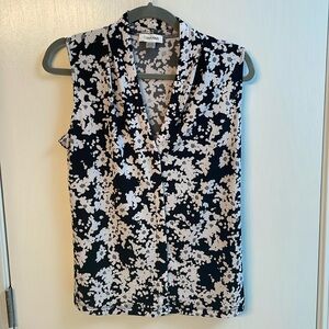 Calvin Klein floral top. Size small.